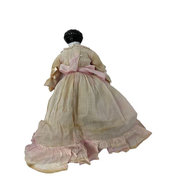 1880s China Head Doll Sewn on Clothing Soft Limbs with Straw or Similar Fill - Picture 4 of 6